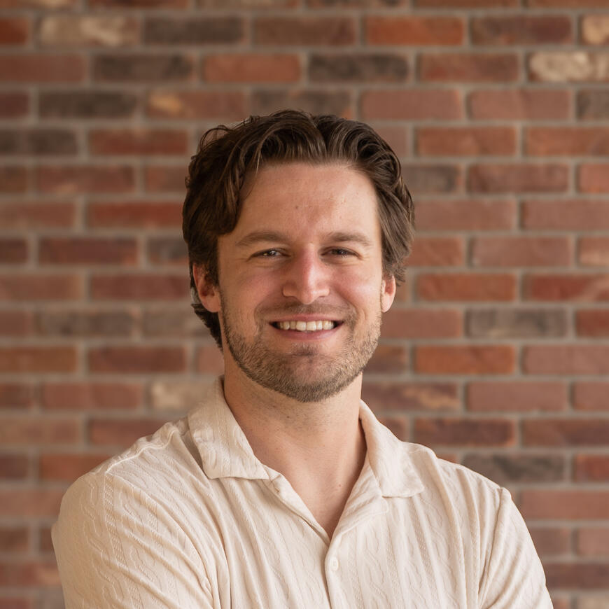 Picture of Christian & Hannah Bos family